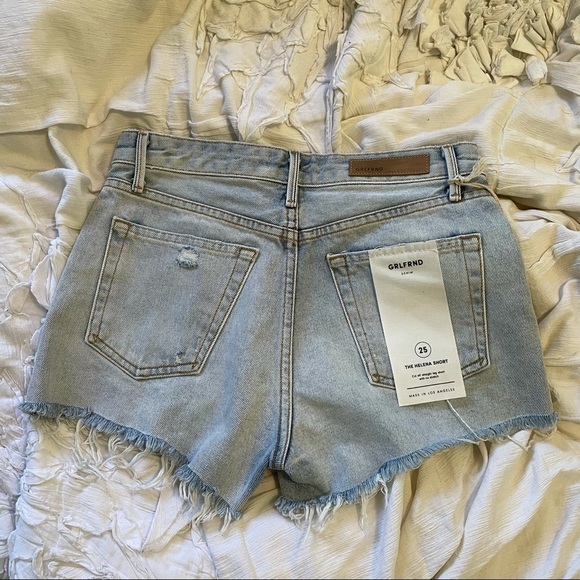 GRLFRND NWT Helena Light Wash Jean Shorts 25 - Picture 6 of 9